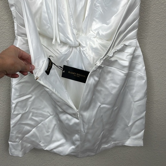 NWT Ramy Brook Evie Dress White Flower Halter Neck Twist Bridal Sz 14 - Picture 7 of 16